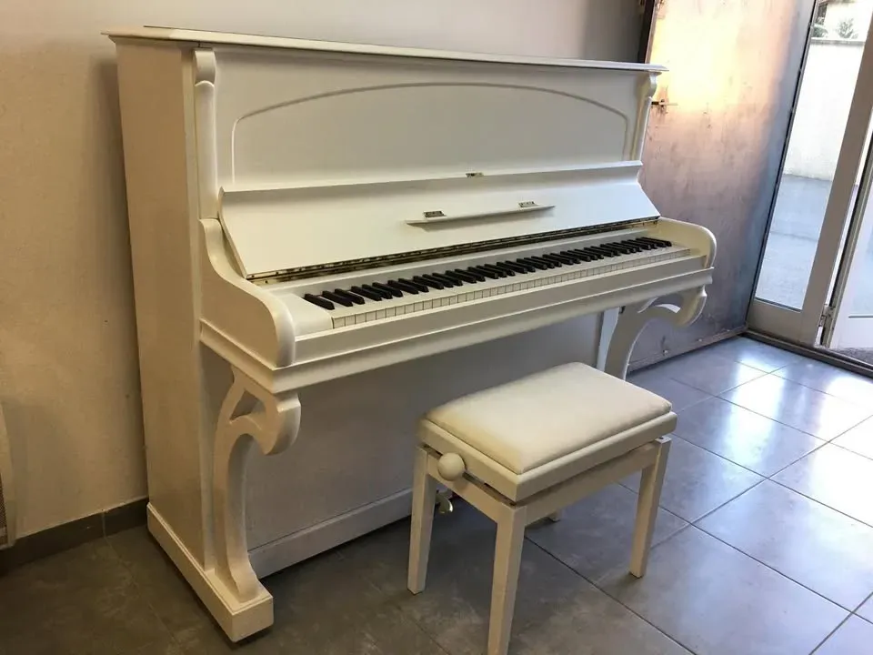 piano-blanc